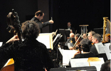 HBSO-during-the-concert-conductor